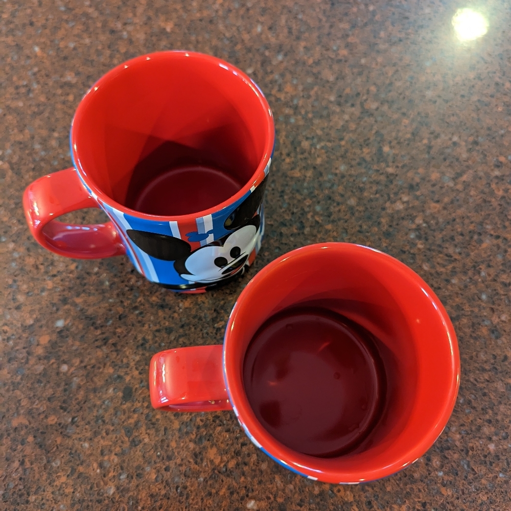 Set of Two Disney Mickey Mouse Mugs NWOT - Picture 5 of 6